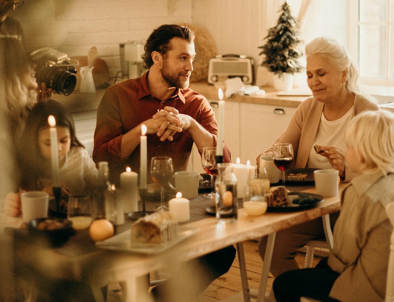 Unlock the Value of Your Car: Christmas Title Pawns for Extra Holiday Funds